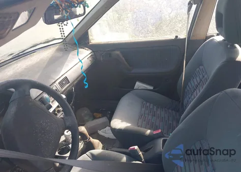 1992 Mazda Protege Lx z USA, uszkodzony, nr VIN JM1BG2262N0508852